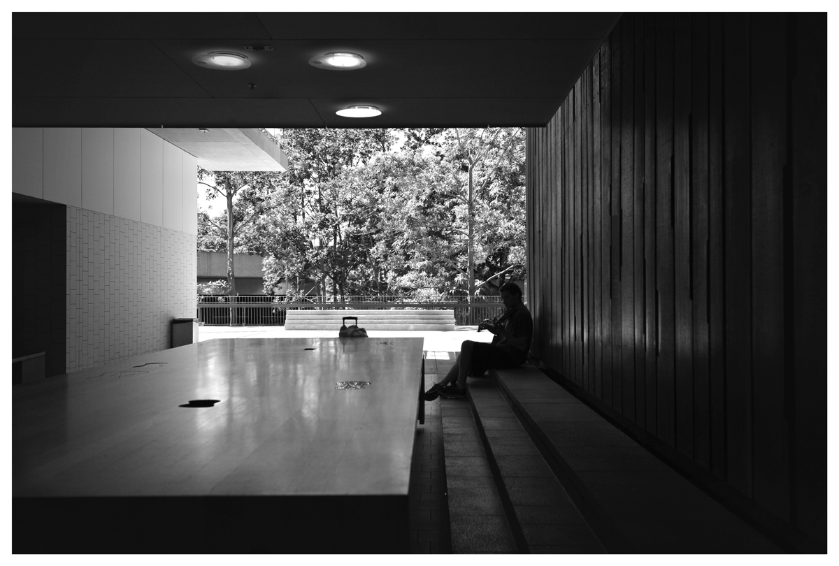 Jon Henzell, architect